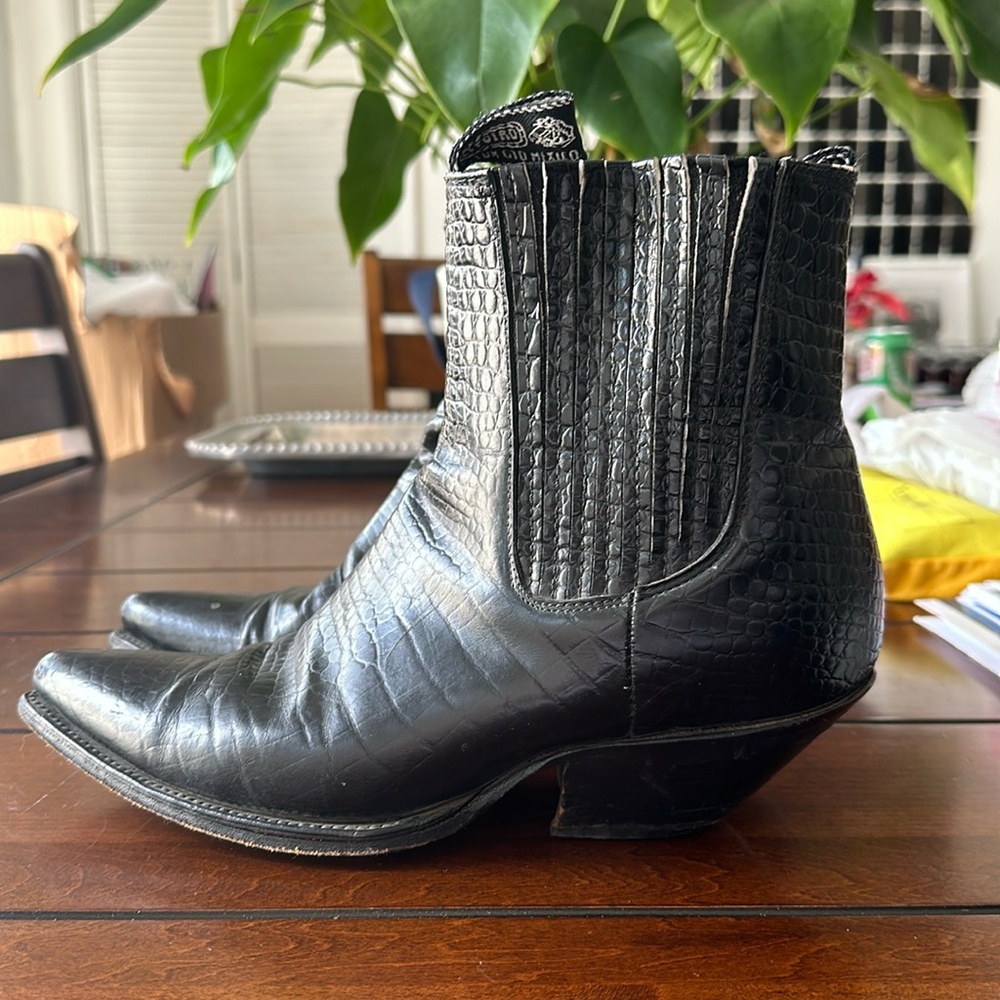 VTG Black El Potro Boot